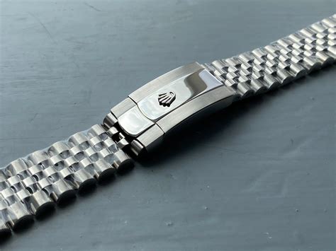 rolex oyster bracelet scratched|Rolex Oyster stainless steel bracelet.